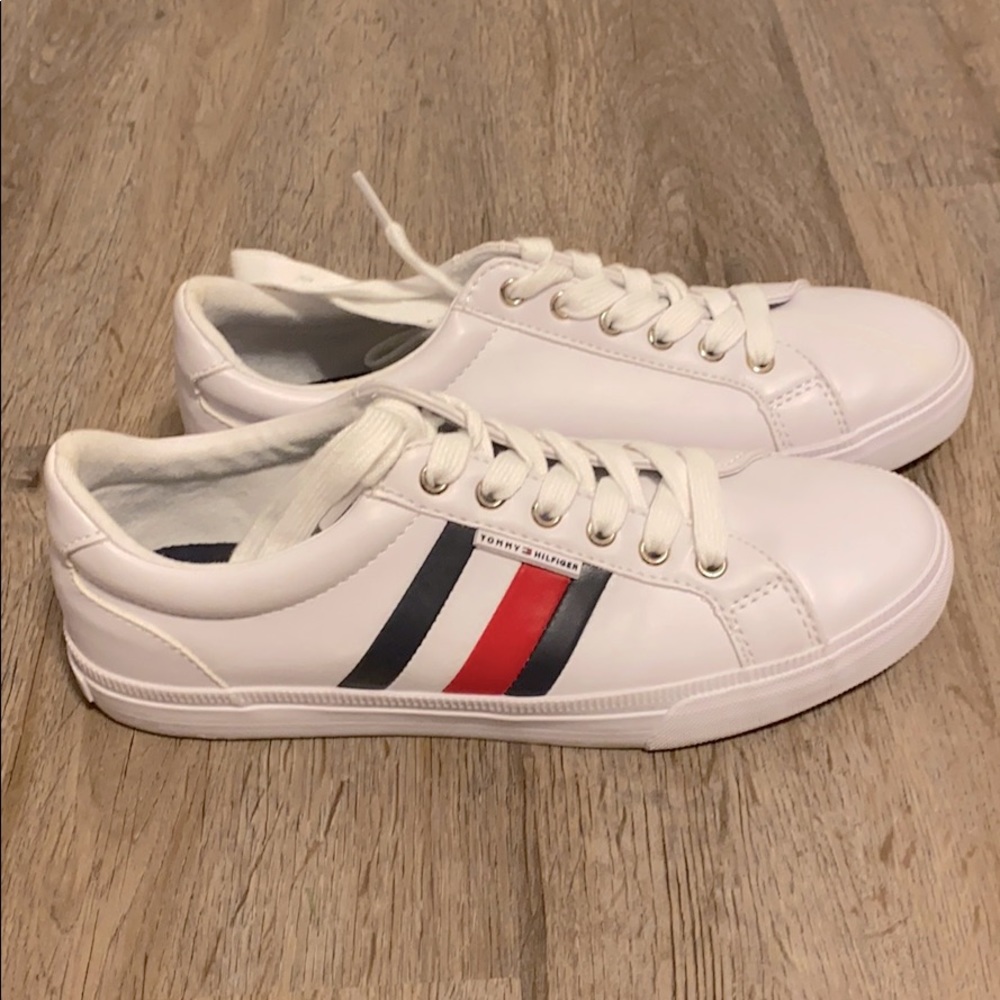 Tommy Hilfiger sneakers